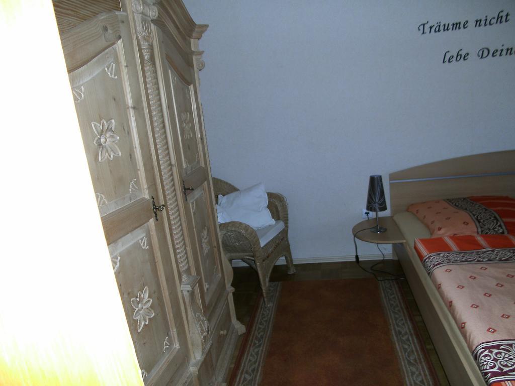 Ferienwohnung Mau Pirmasens Bagian luar foto